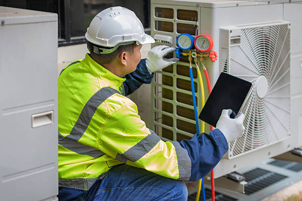 Professional Hvac technician working in Burnwell, AL